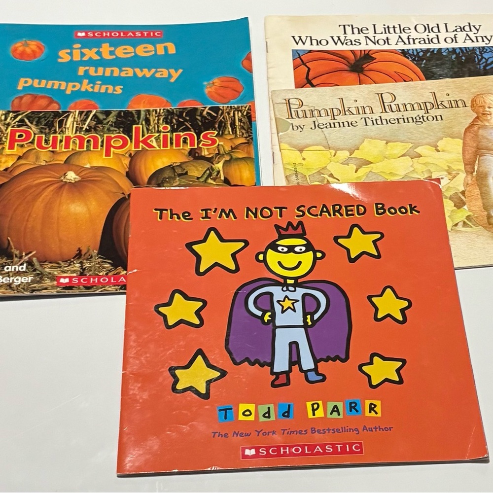 Scared and pumpkin themed books - set of 5